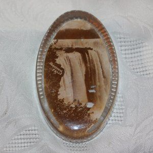 Vintage Horseshoe Falls, Niagara Falls Paperweight